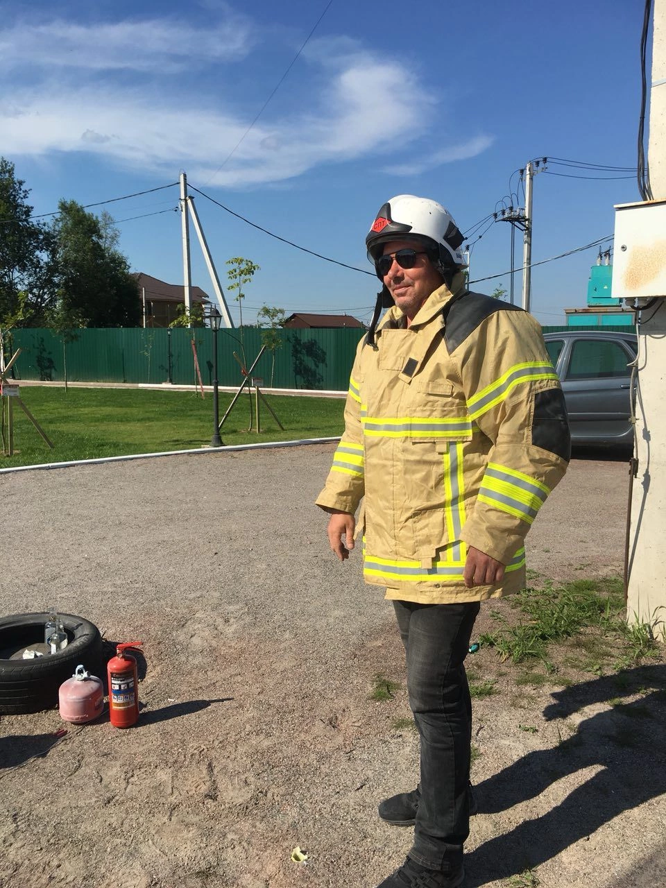 image (1).JPG Полковник МЧС и пожарные научили жителей "ПриЛЕСного" обращаться с огнём ФАКТ. 3